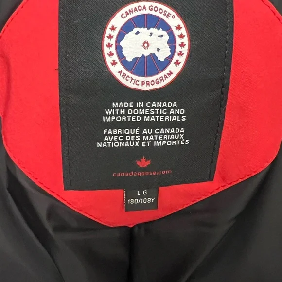 Canada Goose Men’s Expedition Parka - Picture 10 of 13